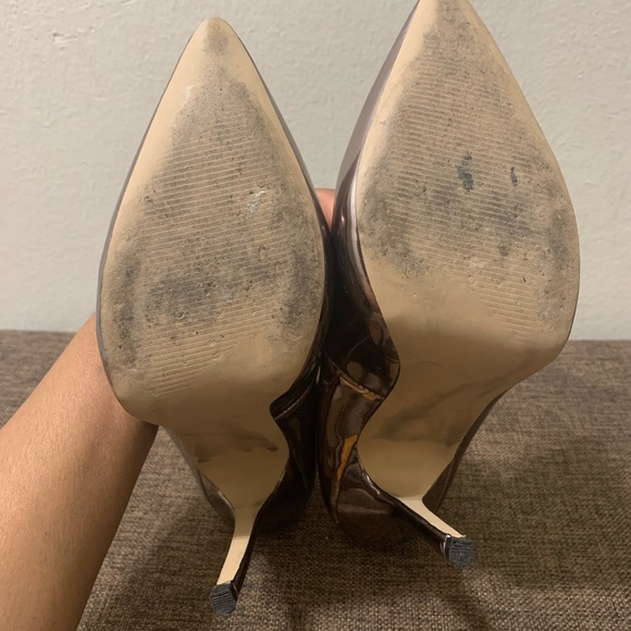 Steve Madden Gunmetal Metallic Pumps - Picture 5 of 5